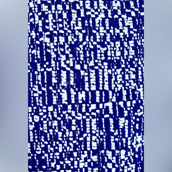 ANN TAYLOR TWO BUTTON BLAZER - Picture 3 of 5